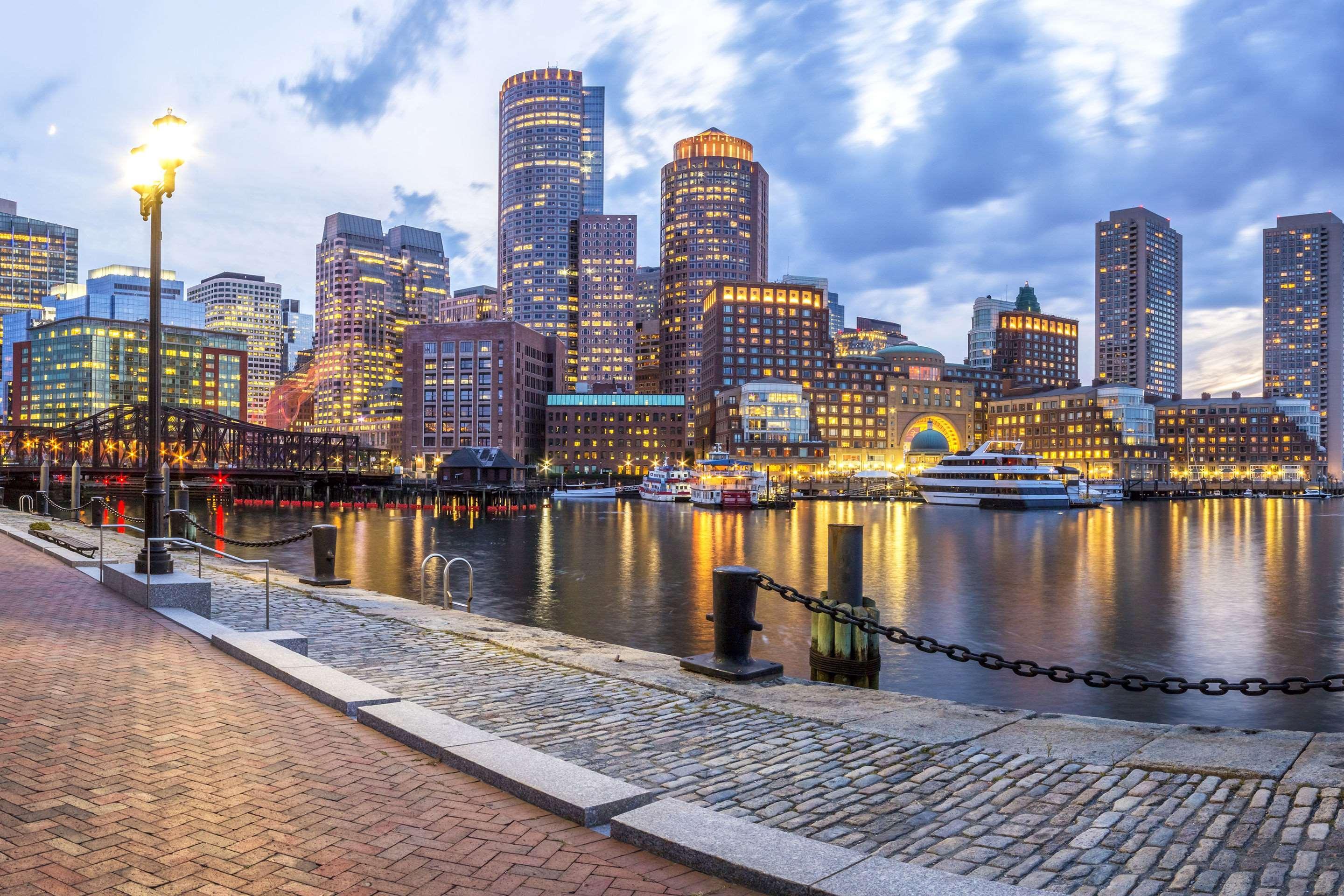 Cambria Hotels Boston Downtown - Seaport Extérieur photo
